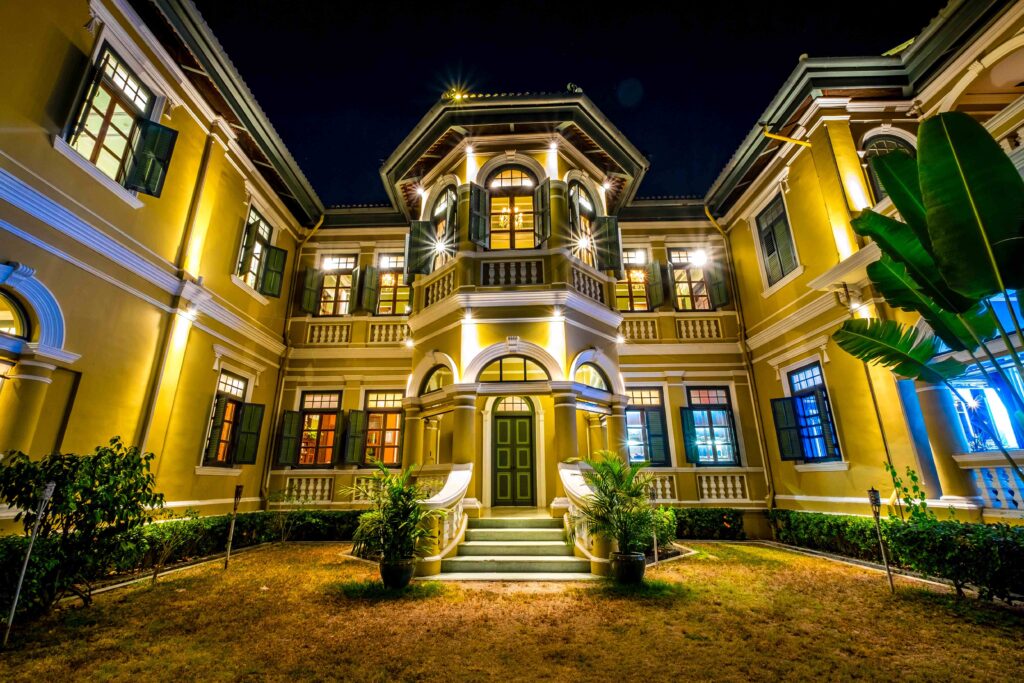 Mansion Gaya Klasik
