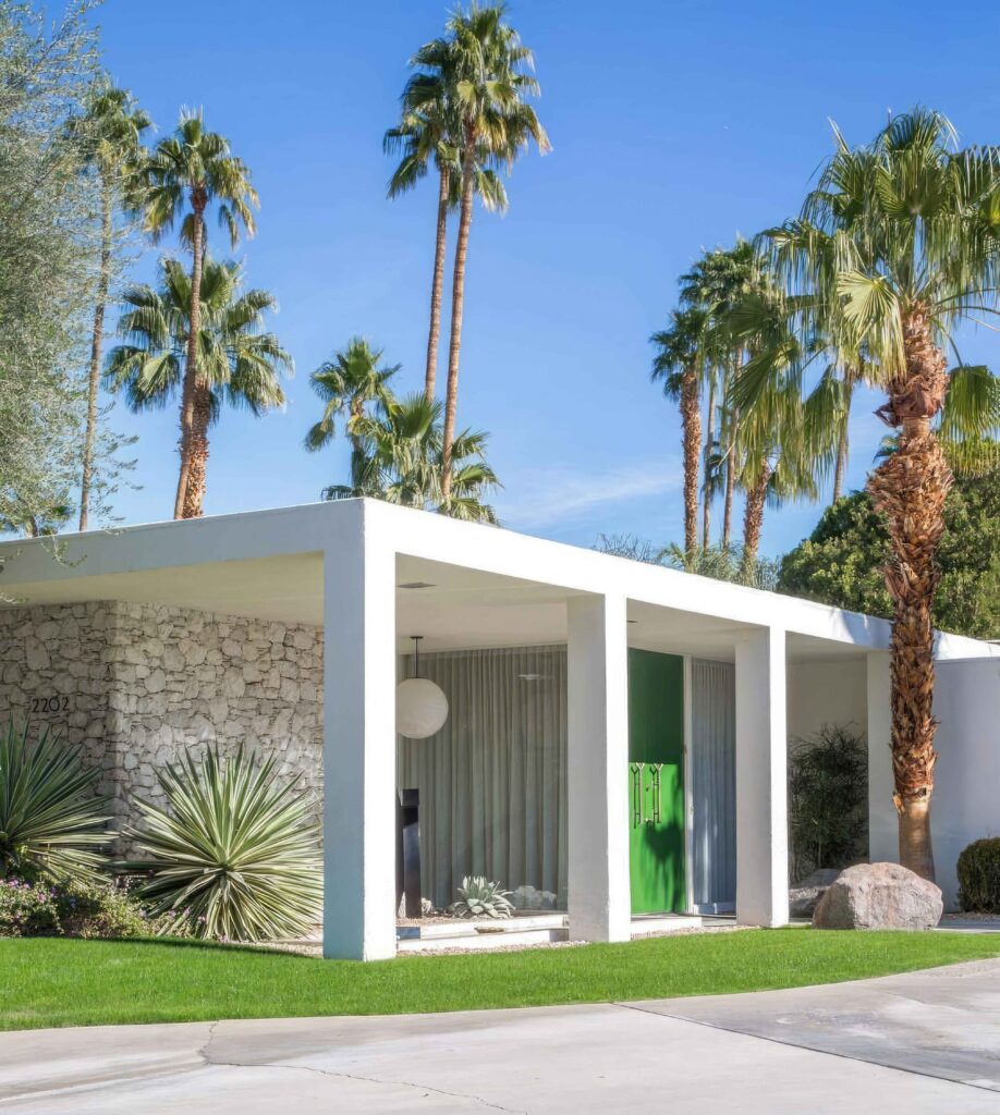 Rumah Tropis Kontemporer Modern